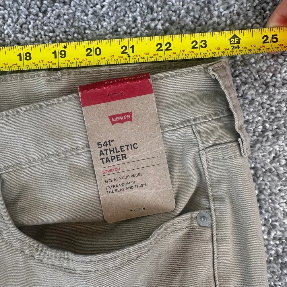 Levis 541 Athletic Taper Pants Mens 48x30 Khaki Tan Stretch Chino Casual NEW